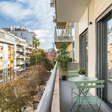 Succeed Campo Pequeno Apartamento
